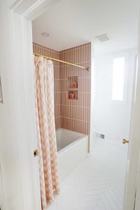 Laura’s Pink Tile Bathroom Makeover (Before + After)